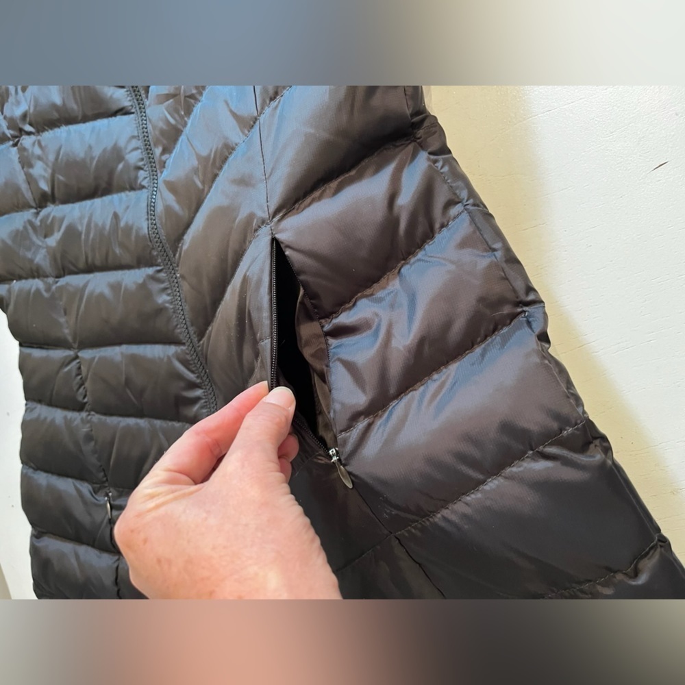 Women’s Gotcha Glacier black Puffer US size small - Picture 5 of 11
